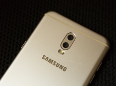 Dòng Samsung Galaxy J7+ và câu chuyện về thiết kế kim loại nguyên khối