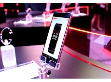 [Tin hot] Huawei P8 chính thức bán chính hãng từ tháng 7/2015