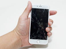 iPhone 6 vỡ màn hình thay thế hết bao nhiêu tiền