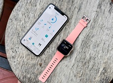 Ra mắt Fitbit Versa: chống nước ở độ sâu 50m, giá bán 5,5 triệu đồng