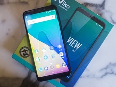 Chiếc điện thoại tầm trung Wiko View XL có mấy màu?