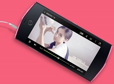Meitu V4 – Smartphone với camera khủng 21MP thoải mái selfie