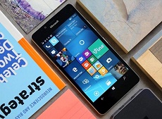Smartphone Windows Phone 8 hoãn cập nhật Windows 10
