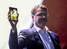 Ngắm nhìn một số hình ảnh điện thoại màn hình gập Samsung mới