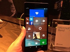 Gặp khó khăn nhưng Microsoft quyết không bỏ rơi Windows Phone!