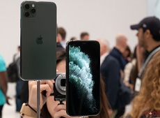 Trời ơi tin được không! Giá thay màn hình iPhone 11 Pro Max vừa đủ để mua một chiếc iPhone mới
