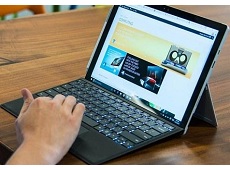 Microsoft Surface phiên bản giá rẻ rò rỉ đạt chứng nhận FCC
