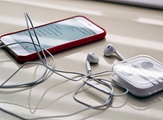 Khách hàng mua iPhone 7 sẽ có 3 sự lựa chọn tai nghe