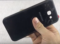 Với 20 phút, việc thay nắp lưng Galaxy A5 2017 đã có thể thực hiện!