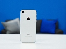iPhone 7 có mức giá tương đồng iPhone 6s thời điểm mở bán?
