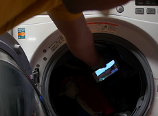 Galaxy S7 sống sót sau 45 phút “vật lộn” trong máy giặt