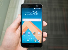 Trên tay HTC 10 - tốc độ không thua kém Galaxy S7