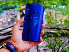 Trên tay Vivo V9 Xanh Sapphire: Tinh tế, Sang trọng, Đẳng cấp