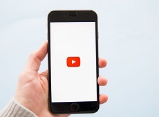 Cách xem Youtube khi tắt màn hình trên iPhone cực đơn giản