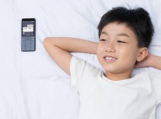 [Góc giải đáp] Điện thoại phổ thông Xiaomi Qin AI Phone là gì?